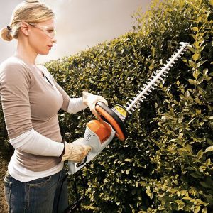 HSE52 HEDGE TRIMMER